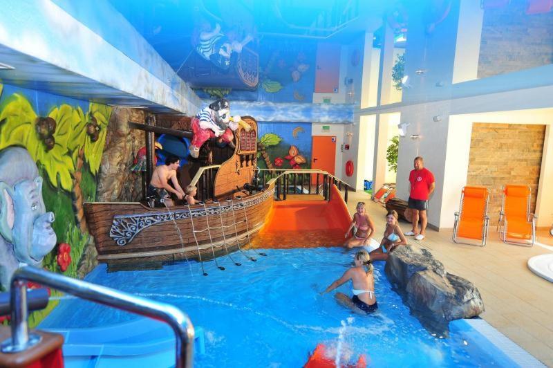 Arena Slonca Hotel Łeba Eksteriør billede